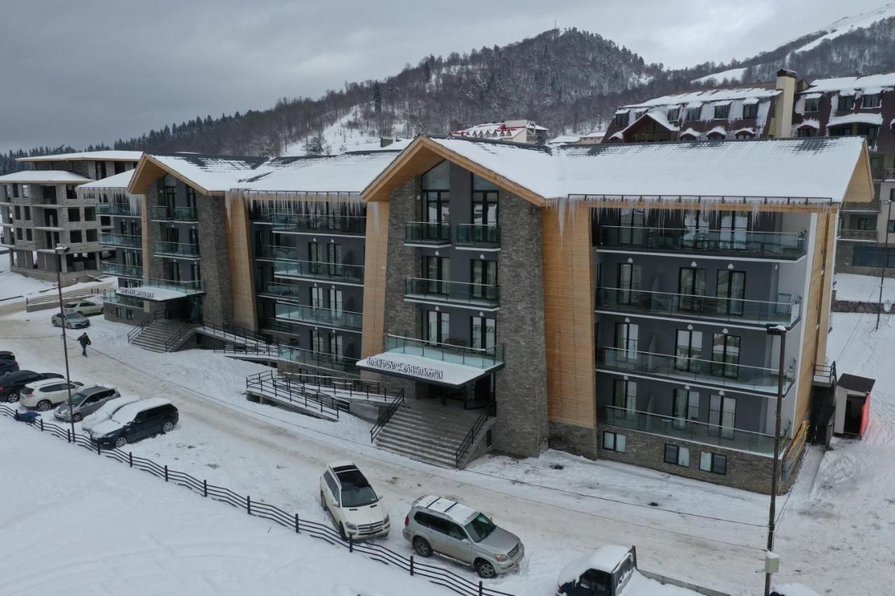 Bakuriani Crystal Resort Apartment エクステリア 写真